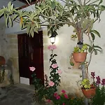 بيت للعطل Rose Garden Peristerona (Paphos)