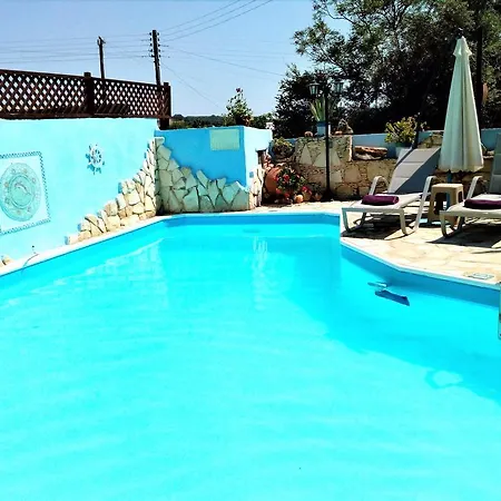 Rose Garden Peristerona (Paphos)