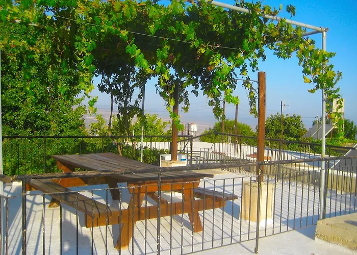 Semesterbostad Rose Garden Peristerona (Paphos)