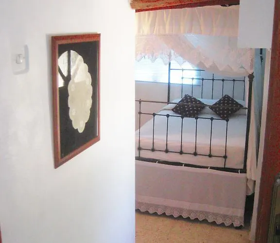 Semesterbostad Rose Garden *