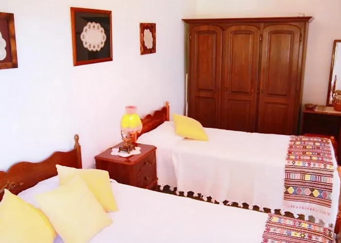 Semesterbostad Rose Garden *