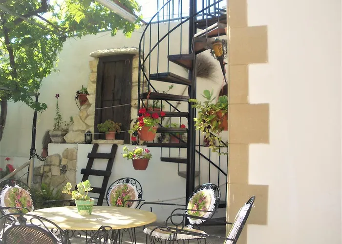 Rose Garden Semesterbostad *