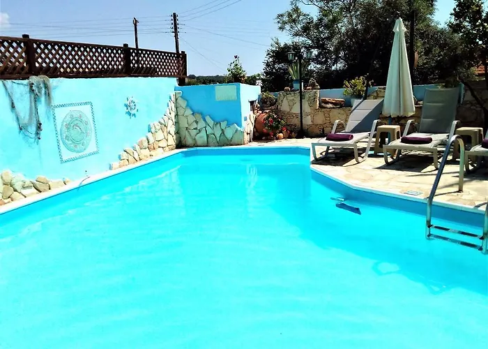 Rose Garden Peristerona (Paphos)