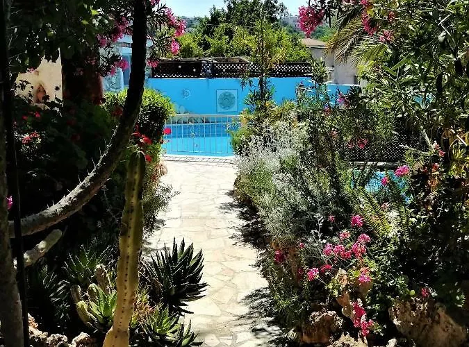 Rose Garden Semesterbostad Peristerona (Paphos)